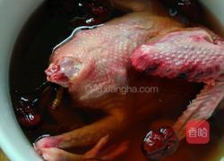 虫草鸽子汤的做法图解2