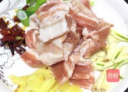 芹菜炒肉片的做法图解2