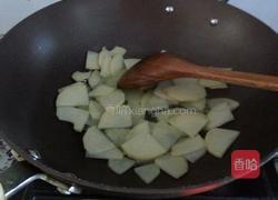 过油肉土豆片的做法图解3