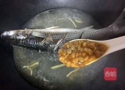 豆酱焖黑鱼的做法图解5