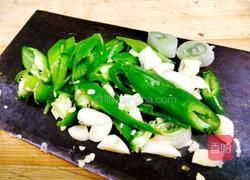 蘑菇炒肉的做法图解4