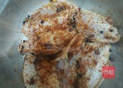 香辣炸鸡翅的做法图解1