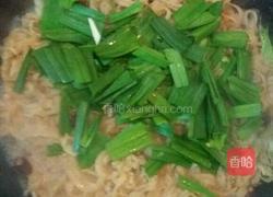 青蒜炒干贝边的做法图解6