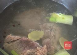 卤牛肉(五香)的做法图解2