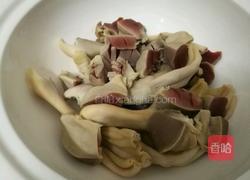 烧焖鸭掌的做法图解1