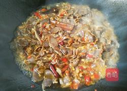 鸭胗炒酸菜的做法图解12