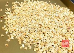 花生牛轧糖的做法图解3