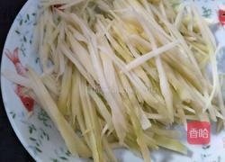 清炒莴笋的做法图解1