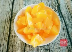 黄桃木糠杯的做法图解2