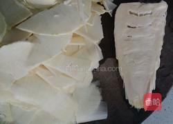 鲜冬笋炒五花肉的做法图解1