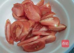 番茄焖鱼的做法图解2