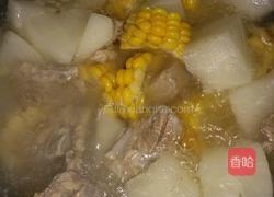 白萝卜玉米排骨汤的做法图解7