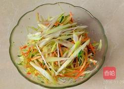  凉拌萝卜丝的做法图解2