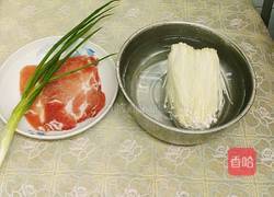 豚肉金菇卷的做法图解1
