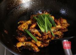 回锅黑鱼片的做法图解9