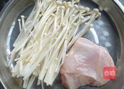 雞肉金針菇粥的做法图解2