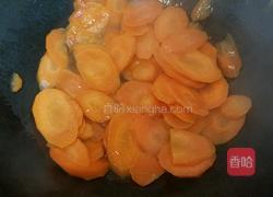 胡萝卜炒肉片的做法图解3