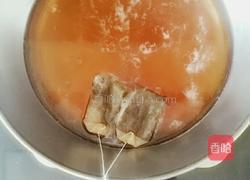 红茶奶茶的做法图解2