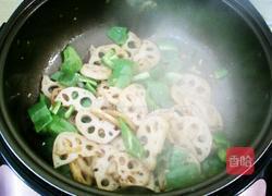 小炒青椒藕片的做法图解5