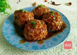 猪肉大丸子的做法图解12