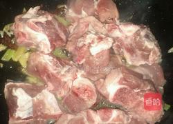 红烧土豆大骨头的做法图解6