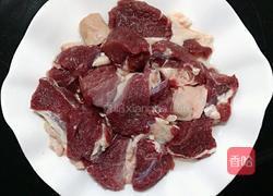 羊肉炖白萝卜的做法图解1