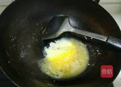 嫩韭菜炒鸡蛋的做法图解4