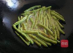 蒜香龙须豆角的做法图解4