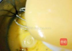 柠檬熔岩蛋糕的做法图解3