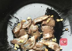 猪舌炒黄瓜的做法图解4