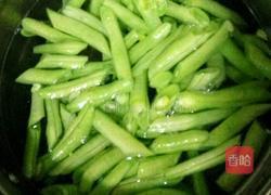 豆角炒肉的做法图解3