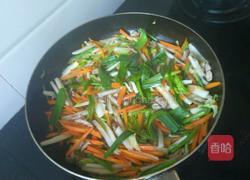 肉丝炒时蔬的做法图解7