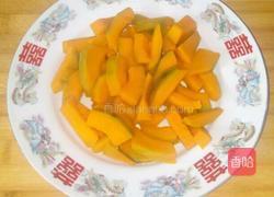 蛋黄焗南瓜的做法图解6