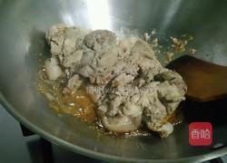 扒肘子的做法图解7