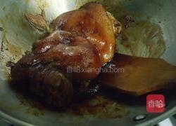 扒肘子的做法图解8