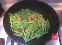 茄子豆角五花肉焖饭的做法图解4