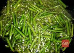 干煸肉沬豆角的做法图解4
