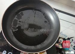 中式简易鲜虾鸡蛋披萨的做法图解2