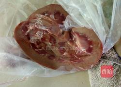 红枣莲子猪腰汤的做法图解1