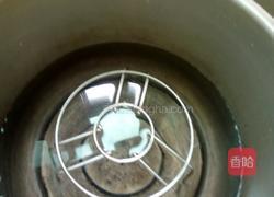 红枣莲子猪腰汤的做法图解5