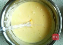 蓝莓戚风蛋糕卷的做法图解9