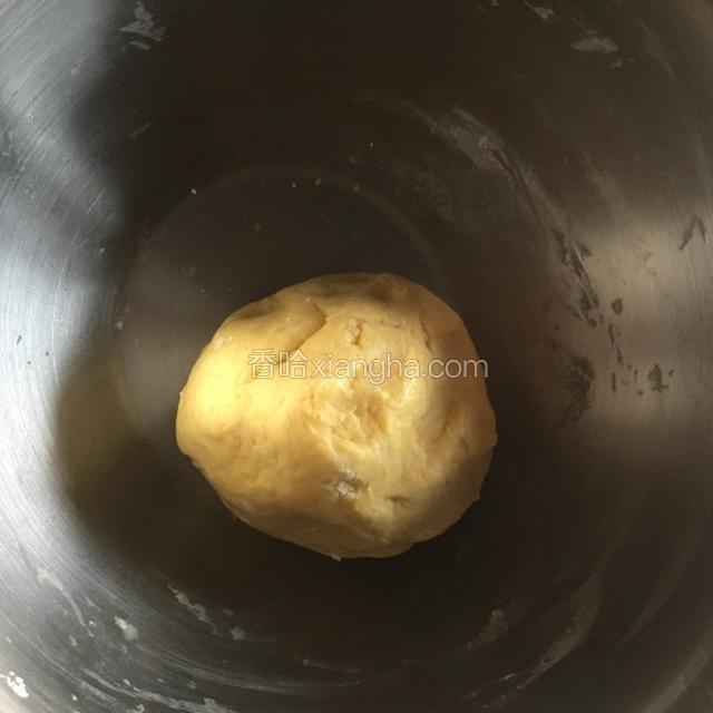 揉成面团