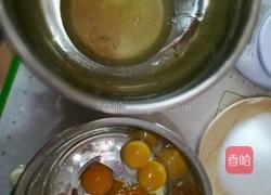 八寸草莓裸蛋糕的做法图解1