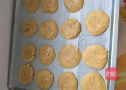 芝麻花生酥饼的做法图解8