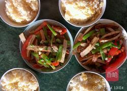 肉丝炒豆腐干的做法图解7