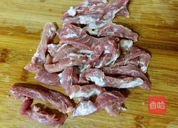 糖醋肉条的做法图解2