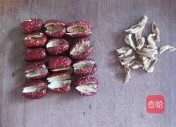 枣夹核桃的做法图解2