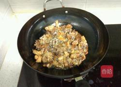 土豆烧土鸡的做法图解2