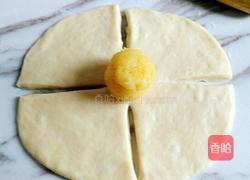 玫瑰面包的做法图解3