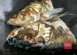 酸菜豆腐鱼头汤的做法图解7